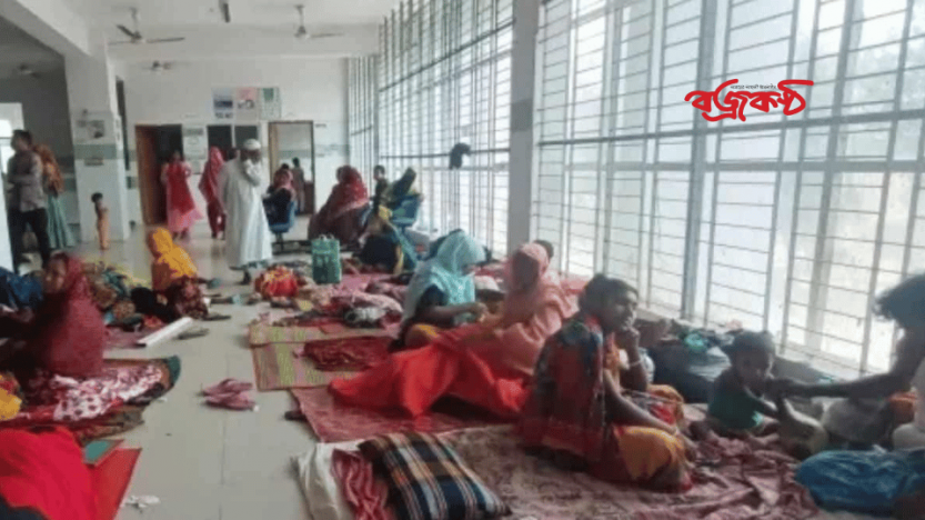 বাগেরহাটে সরকারি হাসপাতালে ডায়েরীয়া রোগীবেড়েই চলেছে  বিশুদ্ধ পানি স্যালাইনের তীব্র সংকট, ফার্মেসিতেও মিলছে না
