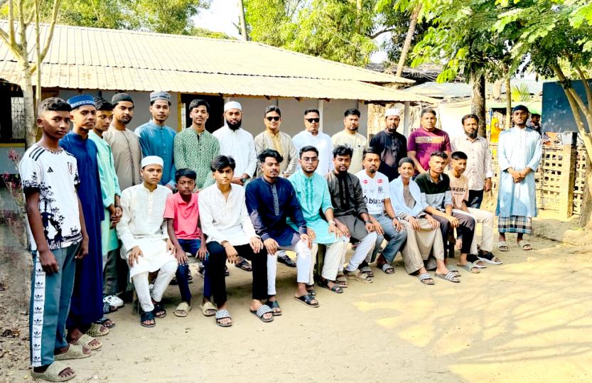 উপদেষ্টা পরিষদের সিনিয়র সদস্যবৃন্দ ও নতুন দায়িত্বপ্রাপ্ত সদস্যবৃন্দের গ্রুপ ছবি