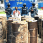 চট্রগ্রামে কোস্টগার্ডের অভিযানে ৩১৭০ লিটার   অবৈধ অকটেনসহ এক পাচারকারী আটক