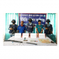 বরিশালে কোস্টগার্ডের অভিযানে অস্ত্র গুলি বিদেশি মুদ্রাসহ ডাকাত