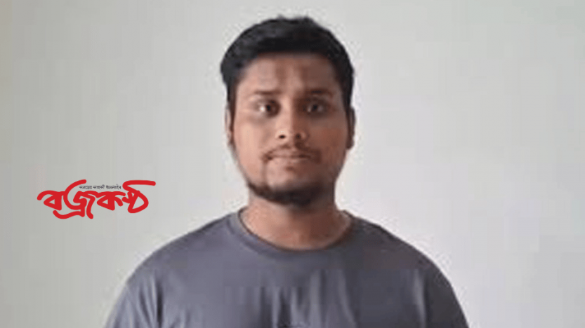ডাকসু রাজনৈতিক দলের এক্সটেনশন গেমে পরিণত হয়েছে: হাসনাত