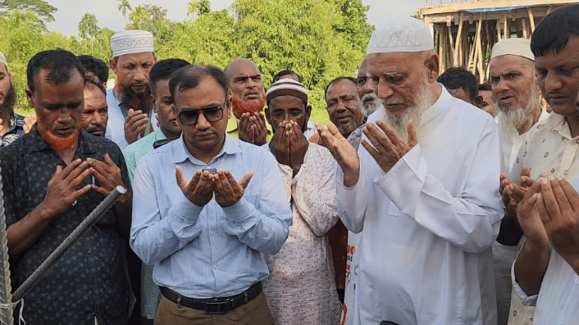 ছাতকে ৫৪ বছর পর মৎস্যজীবী পুনর্বাসনের উদ্যোগ  গোবিন্দগঞ্জে মাছ বাজারের ভিত্তিপ্রস্তর স্থাপন করলেন ইউএনও