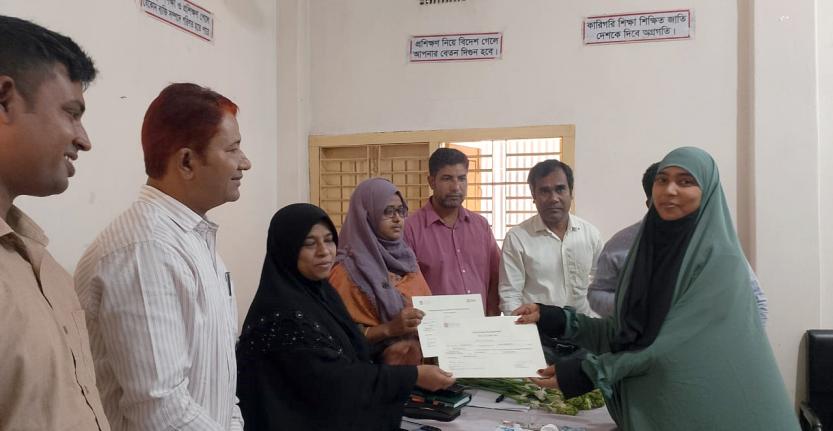 জয়পুরহাটে ব্র্যাকের স্বপ্নসারথি গ্র্যাজুয়েশন অনুষ্ঠান-1