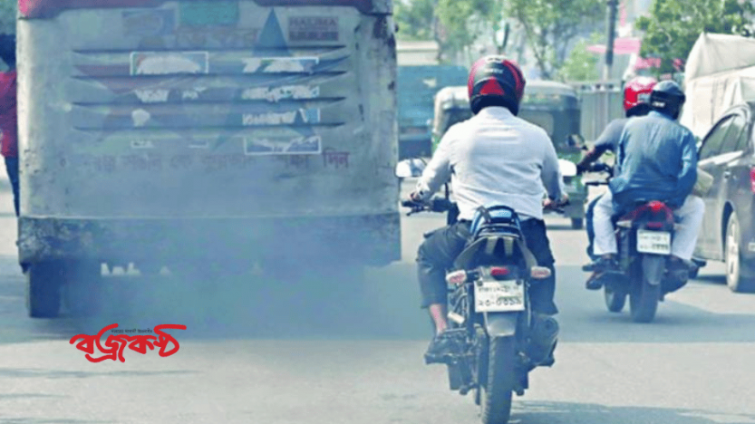 অস্বাস্থ্যকর বায়ুতে বছর শুরু করল ঢাকা