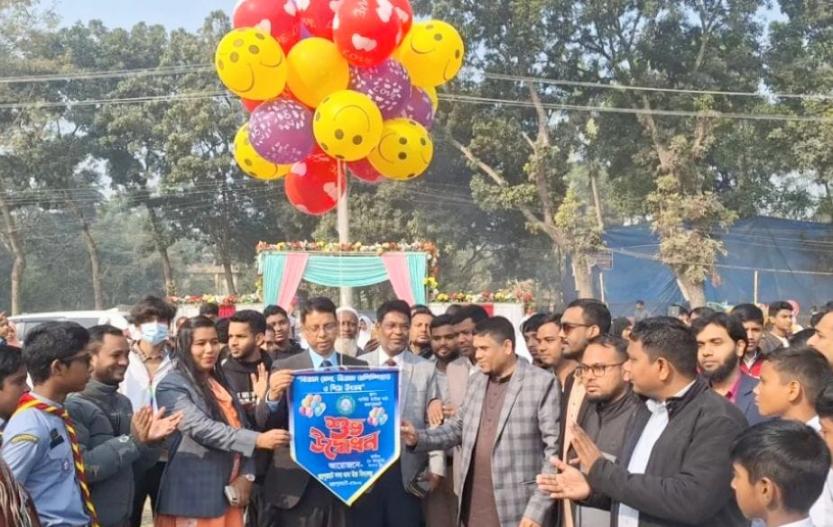 জয়পুরহাট সদর থানা উচ্চ বিদ্যালয়ের আয়োজনে বিজ্ঞান মেলা, বিজ্ঞান অলিম্পিয়াড ও পিঠা উৎসব