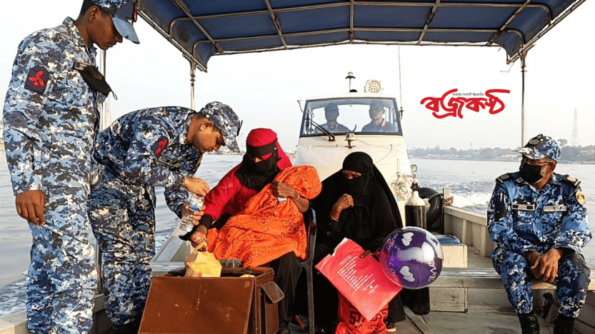 নারায়ণগঞ্জে যাত্রীবাহী লঞ্চে মুমূর্ষু শিশুকে কোস্টগার্ডের চিকিৎসা সহায়তা
