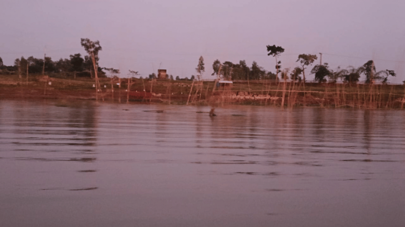 সুনামগঞ্জের ধর্মপাশায় ইজারাকৃত জলমহাল জামালগঞ্জের  চাঁদাবাজদের দখলে : হুমকির মুখে ইজারাদার ও অভয়াশ্রম