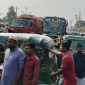 চাঁদা বন্ধের দাবীতে ঢাকা-ময়মনসিংহ মহাসড়ক অবরোধ