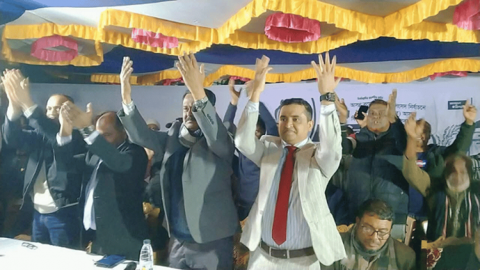 ছাত‌কে গোবিন্দগঞ্জ এলাকাকে আধুনিক মডেল মিনি টাউনে রূপান্তরের অঙ্গীকার!-ক‌লিম উদ্দিন আহমদ মিলন