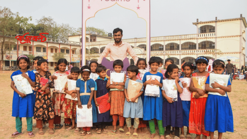 এই ঈদে সুবিধাবঞ্চিত শিশুদের জন্য রিয়েলমির বিশেষ আয়োজন ‘ঈদের হাসি’