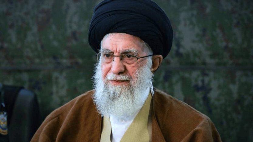 হামলায় খামেনি মারা গেছেন দাবি ইসরায়েলের, নাকচ ইরানের