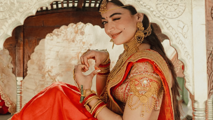 বিজয়ের সঙ্গে অভিনয়ে রাজি ছিল না পরিবার, কীভাবে রাজি করালেন রাশমিকা -বিয়ের আসরে রাশমিকা মান্দানা। ইনস্টাগ্রাম থেকে