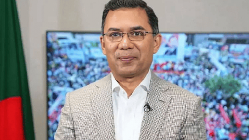 বাড়ির দরজা খুলেই প্রধানমন্ত্রী বললেন ‘চলেন যুদ্ধে যাই’