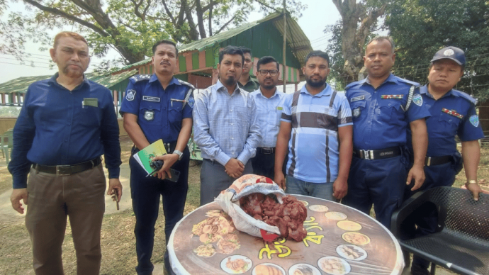 আলীকদমে ১০ কেজি হরিণের মাংসসহ যুবক আটক: কারাদণ্ড ও অর্থদণ্ড